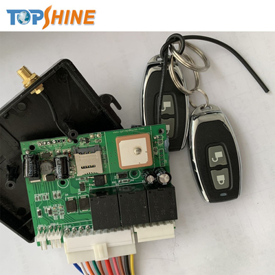 O alarme do carro de GPS Smart PKE com o relé central da sirene do sistema da fechadura da porta indica claro